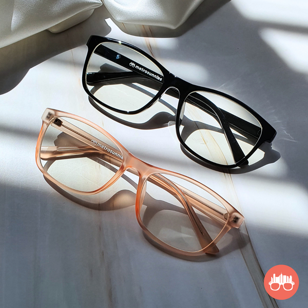 MetroSunnies Xavier Specs (Black) / Replaceable Lens / Versairy Ultralight Weight / Eyeglasses for Men and Women